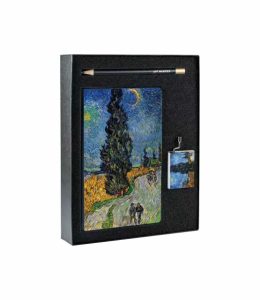 notes z grającą pozytywką