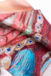 chusta jedwabna jedwab 100% naturalny. Wysokiej jakości druk i odzwierciedlenie kolorów. Kolekcja upominki do muzeum